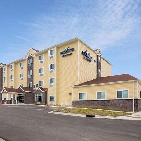 Microtel Inn & Suites By Wyndham Liberty Ne Kansas City Area Екстериор снимка