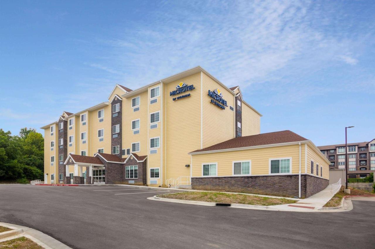 Microtel Inn & Suites By Wyndham Liberty Ne Kansas City Area Екстериор снимка