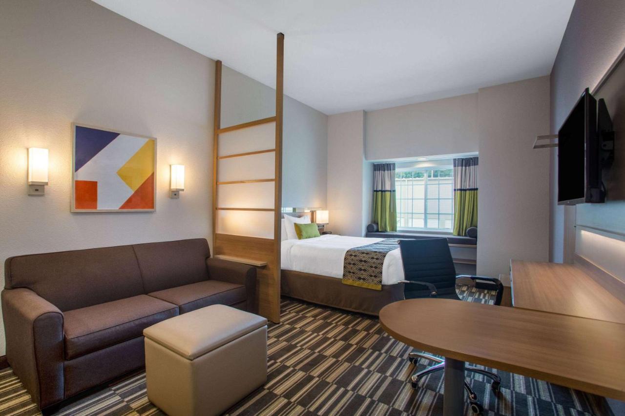 Microtel Inn & Suites By Wyndham Liberty Ne Kansas City Area Екстериор снимка