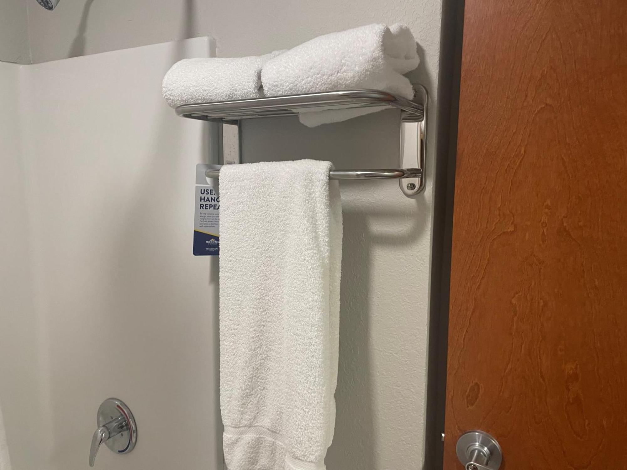 Microtel Inn & Suites By Wyndham Liberty Ne Kansas City Area Екстериор снимка